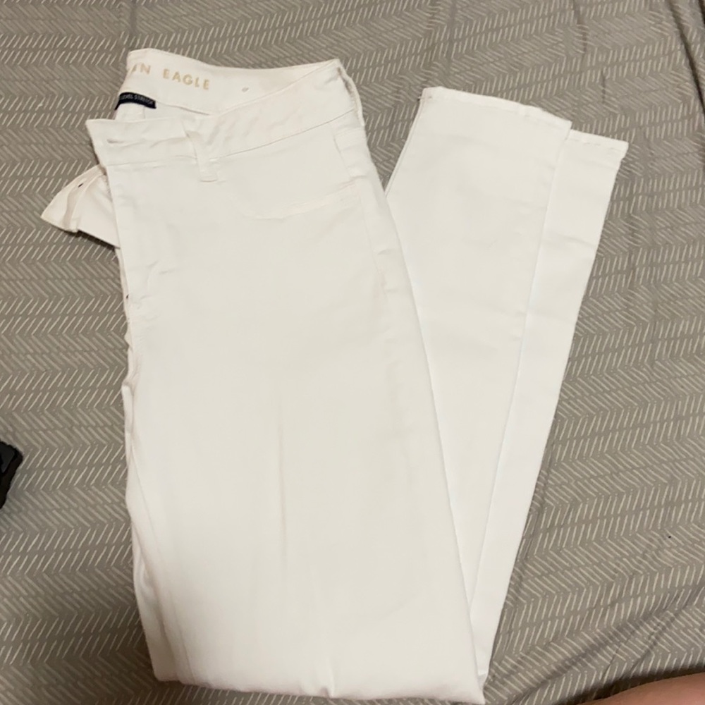 American Eagle white pants